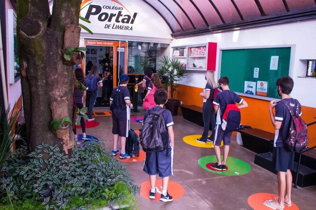 Hall de Entrada - Colégio Portal